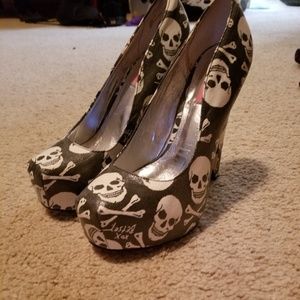 Betsey johnson heels